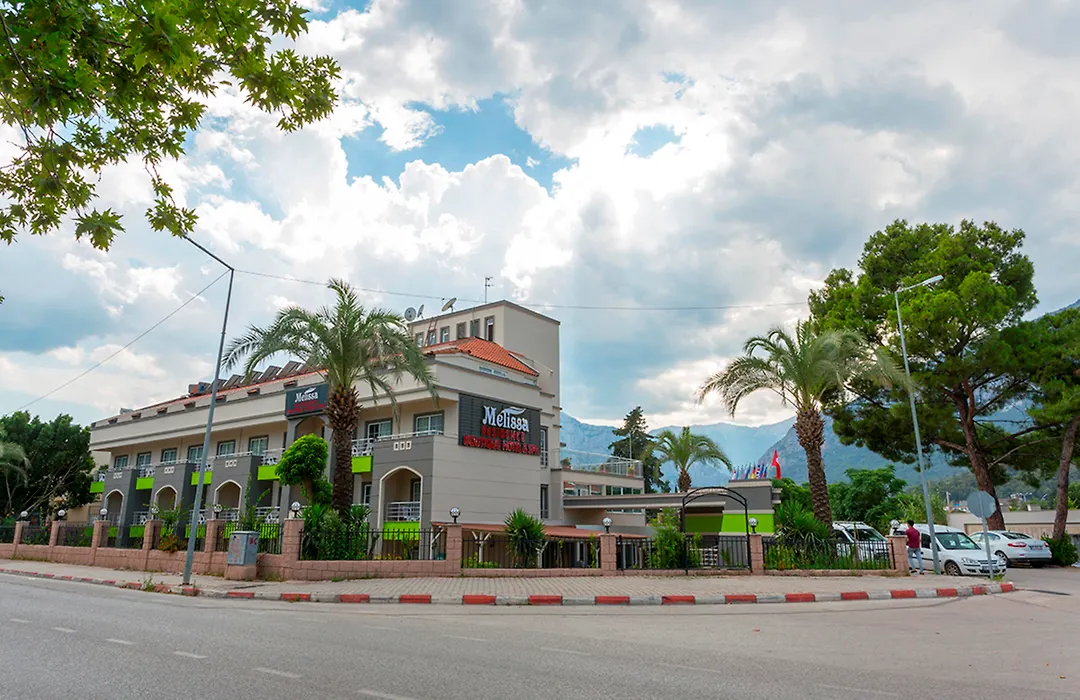 Rich Melissa Hotel-1