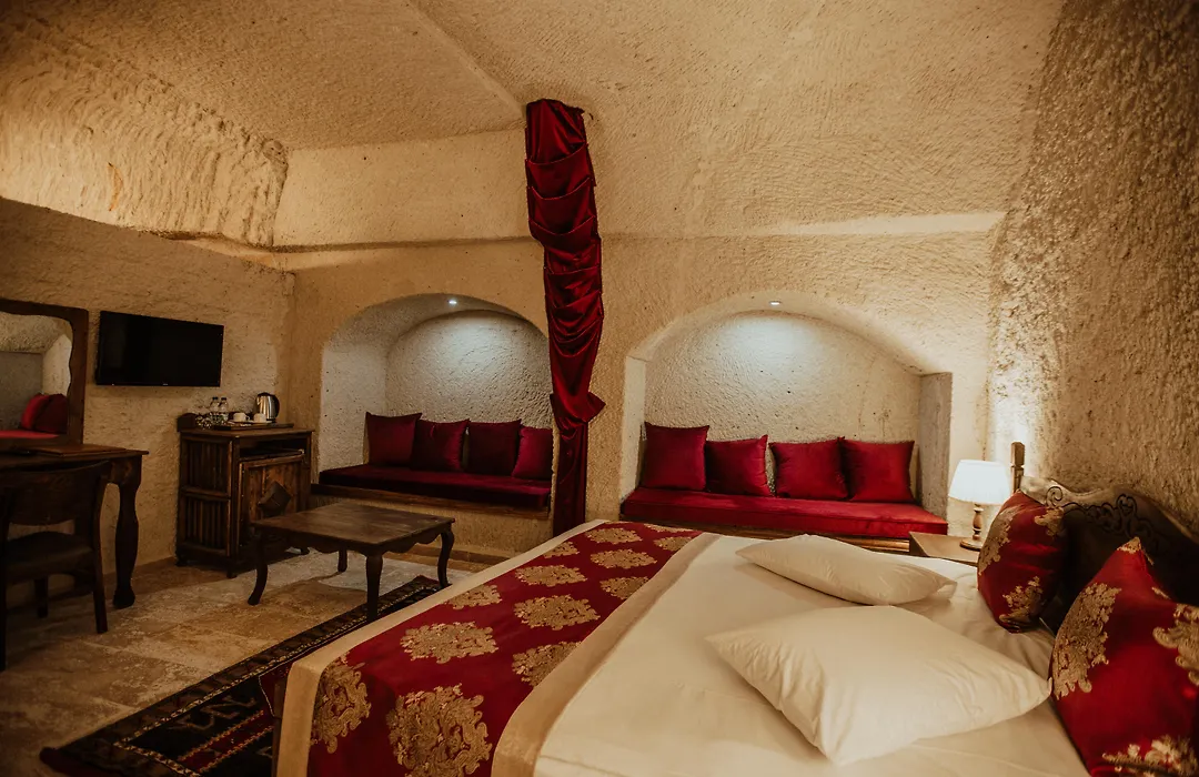 Kismet Cave Mansion-1