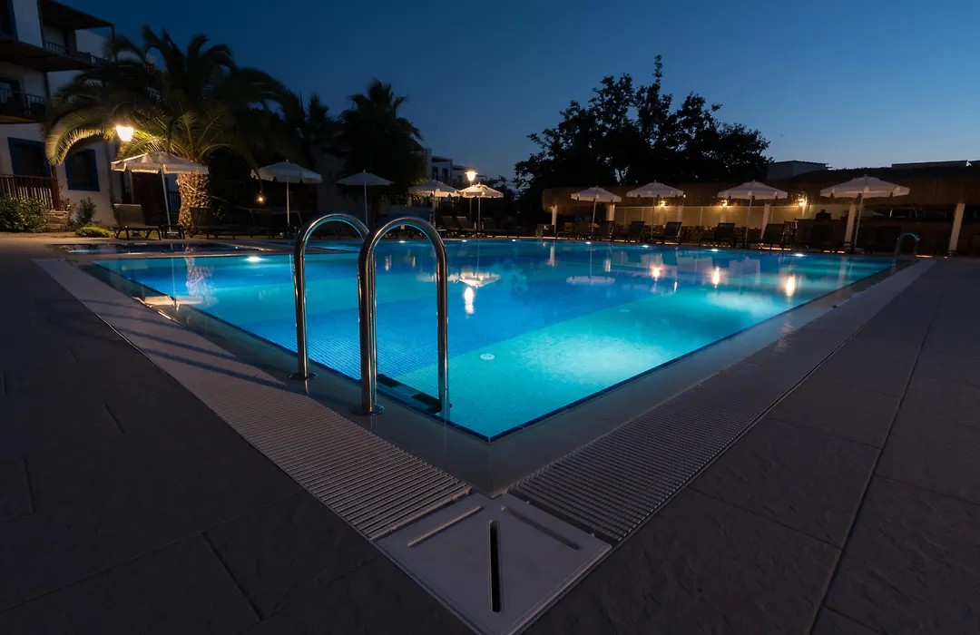 Dorman Suites-1