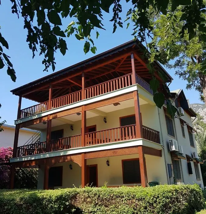 Pinea Pansiyon-1