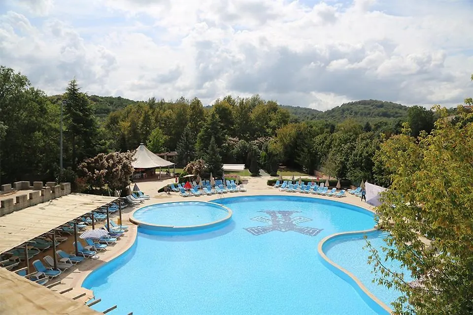 Doga Tatil Koeyue-1