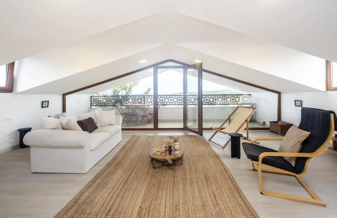 Remarkable Villa Close To Beach With Pool In Sile-1