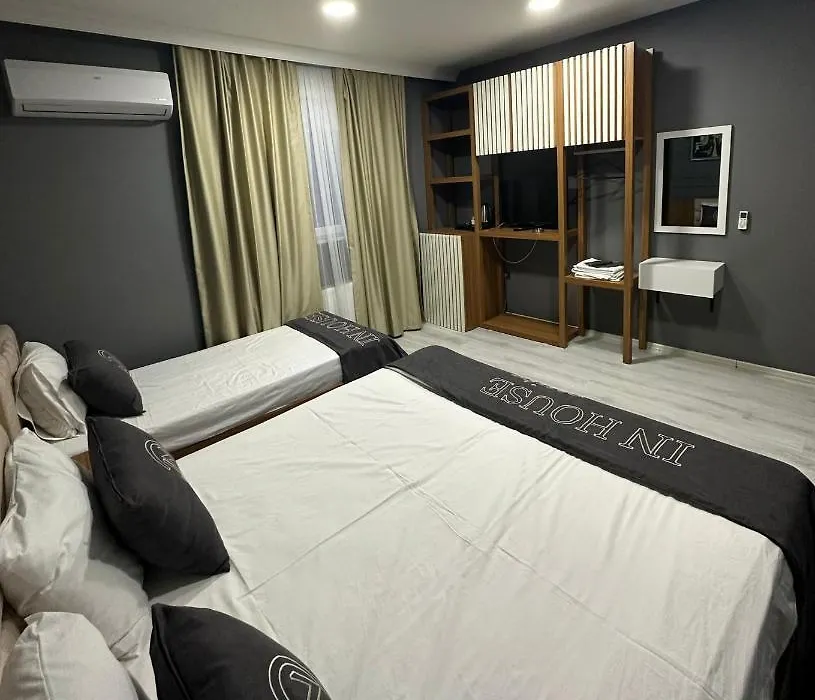 The Core Otel-1