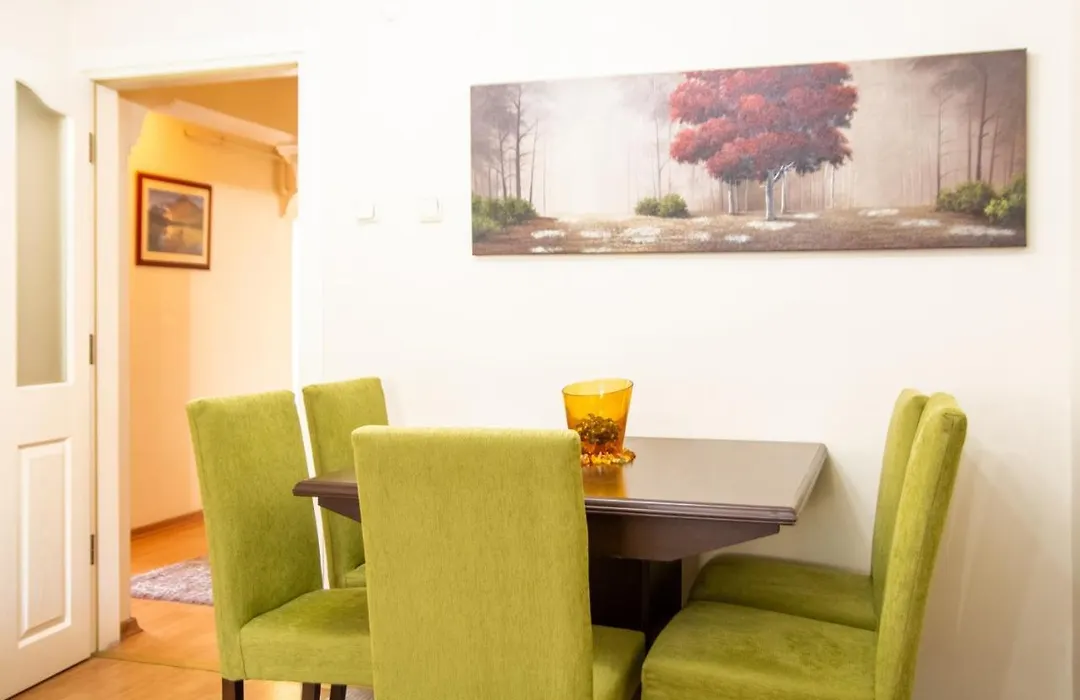 Colorful Flat With Balcony In Bayrakli-1
