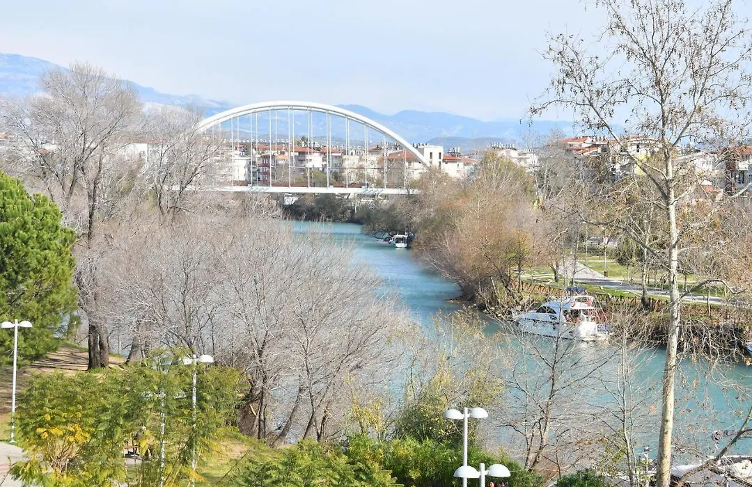 River Suite Hotel-1