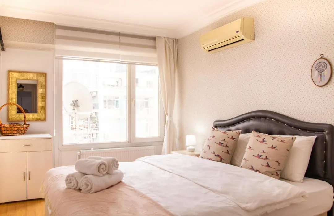 Spacious House In Konak With Balcony-1