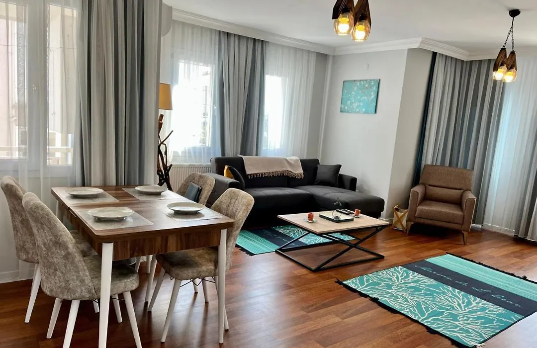 Apartment With Balcony In Seferihisar-1