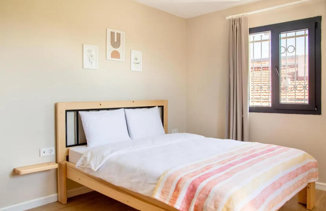 Fully Furnished And Stylish Villa In Izmir-1