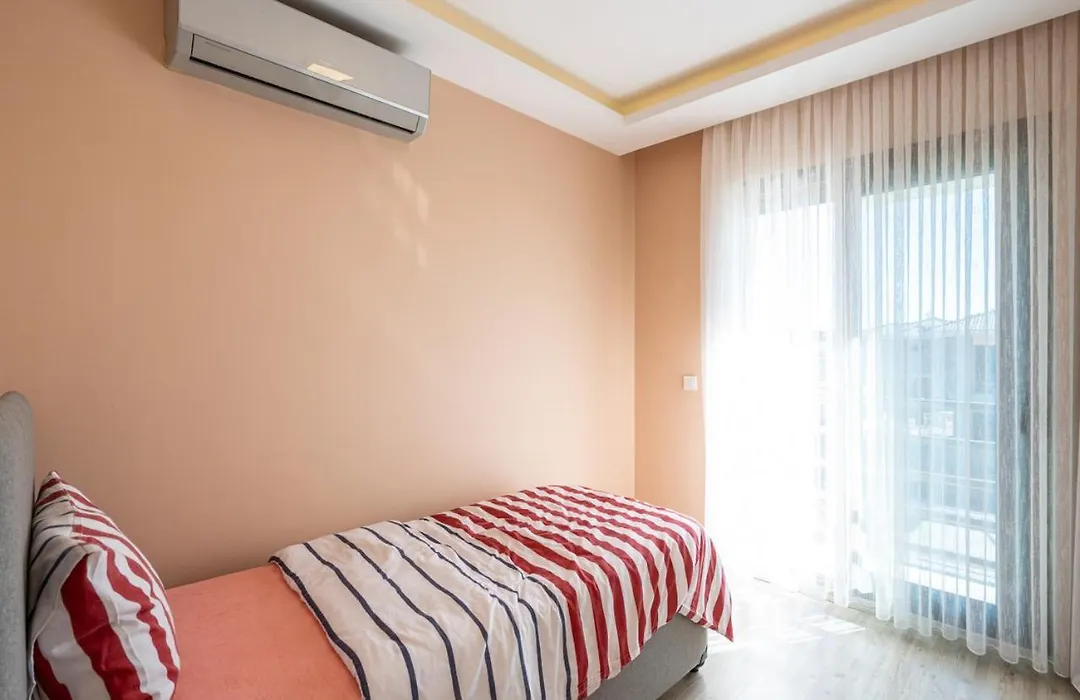 Private Pool Villa In Central Location For 6 People, Izmir Cesme - Awz 106-1