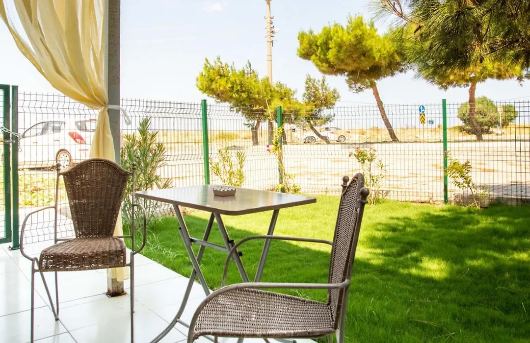 Charming House Close To Beach In Cesme-1