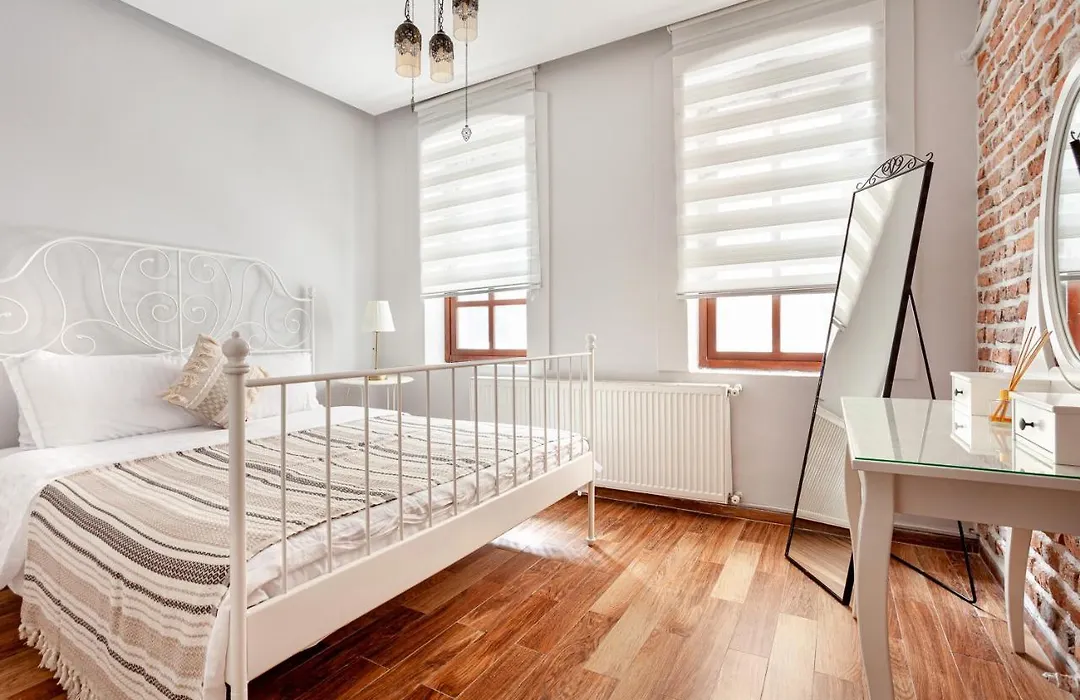 Private & Modern 4-Floors Villa Near Galata Port-1