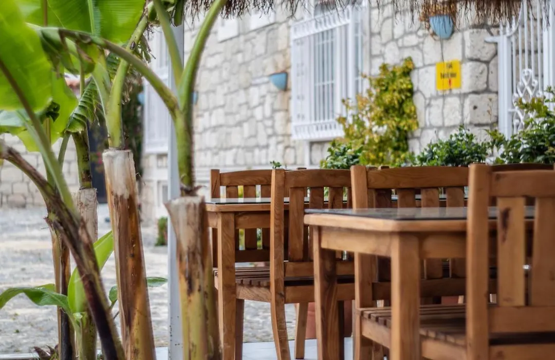 Avlu Alacati Boutique Hotel-1