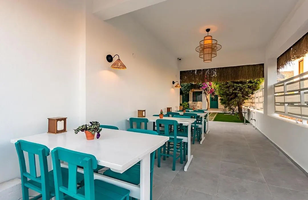 Avlu Otel Palamutbükü-1