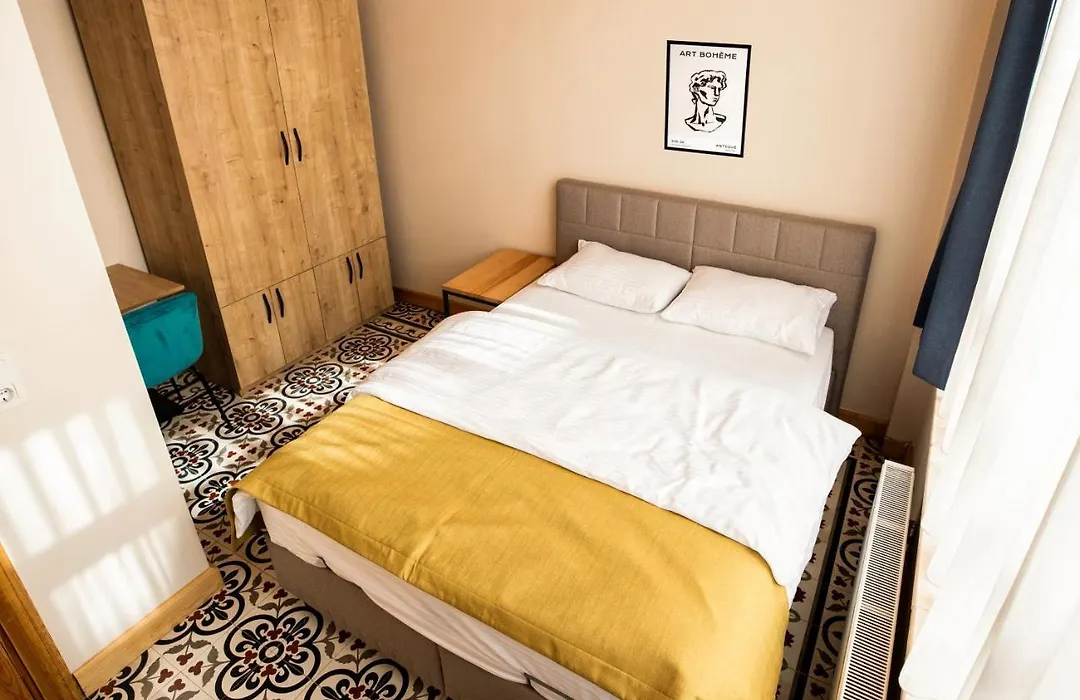 Cosa Zeyrek- Home At The Heart Of Istanbul-1