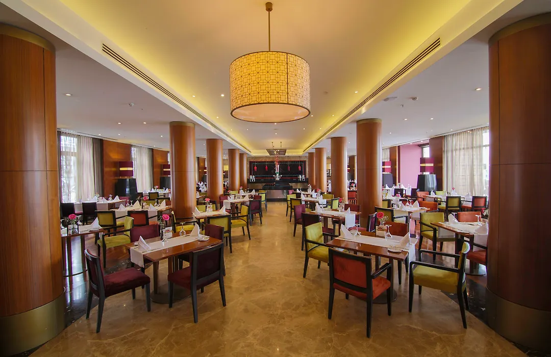 Hotel Celik Palas Convention Center & Thermal Spa-1