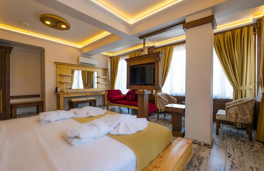 Reis Royal Hotel-1