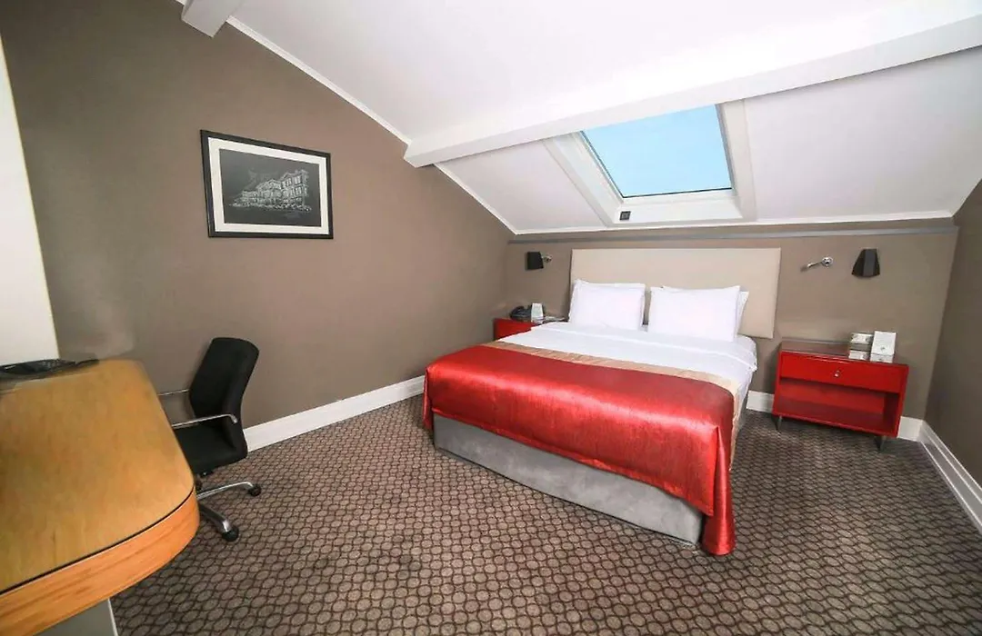 Ramada Plaza By Wyndham Eskisehir-1