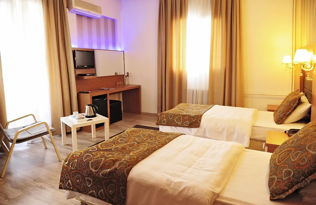 Tanik Hotel-1