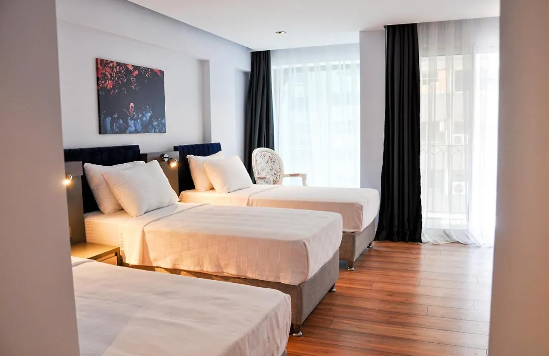 The Royals Hotel-1