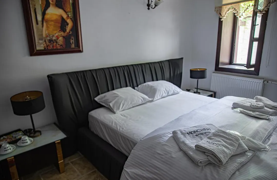 Moncheri Butik Otel-1