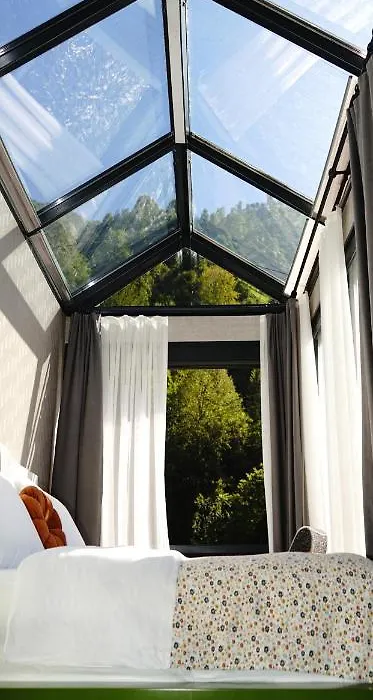 River Side Tinyhouse-1