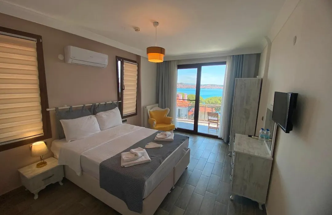 L'Aura Hotel Cunda Island-1