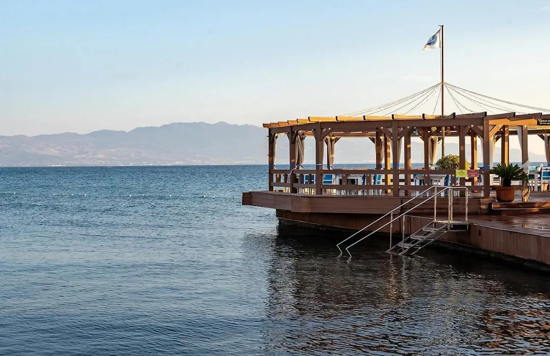 Golden Beach Resort & Spa-1