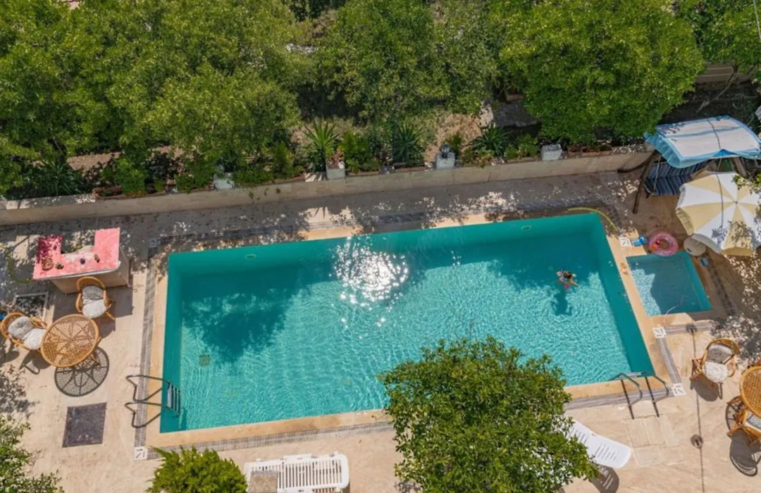 Felicity Hotel & Bungalows-1