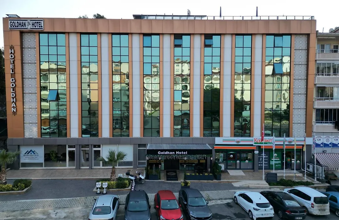 Goldhan Hotel-1