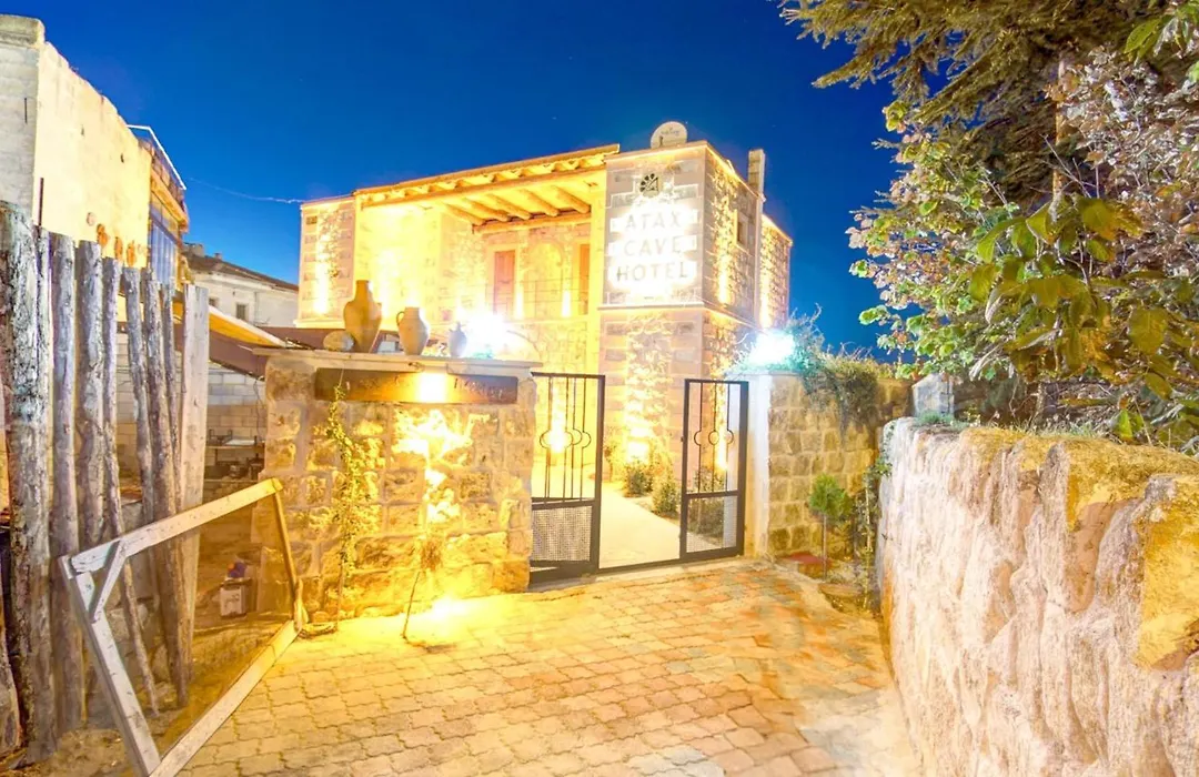 Atax Cave House-1