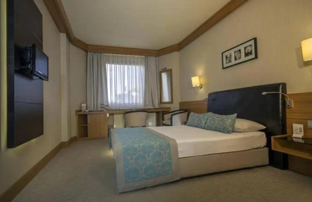Otantik Otel Basri-1