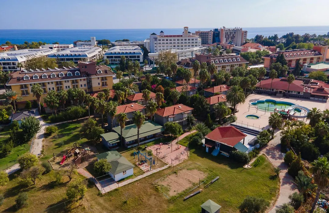 Mir'Amor Garden Resort Hotel-1