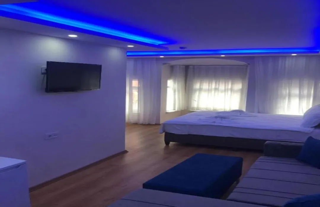 Blue Royal Hotel-1