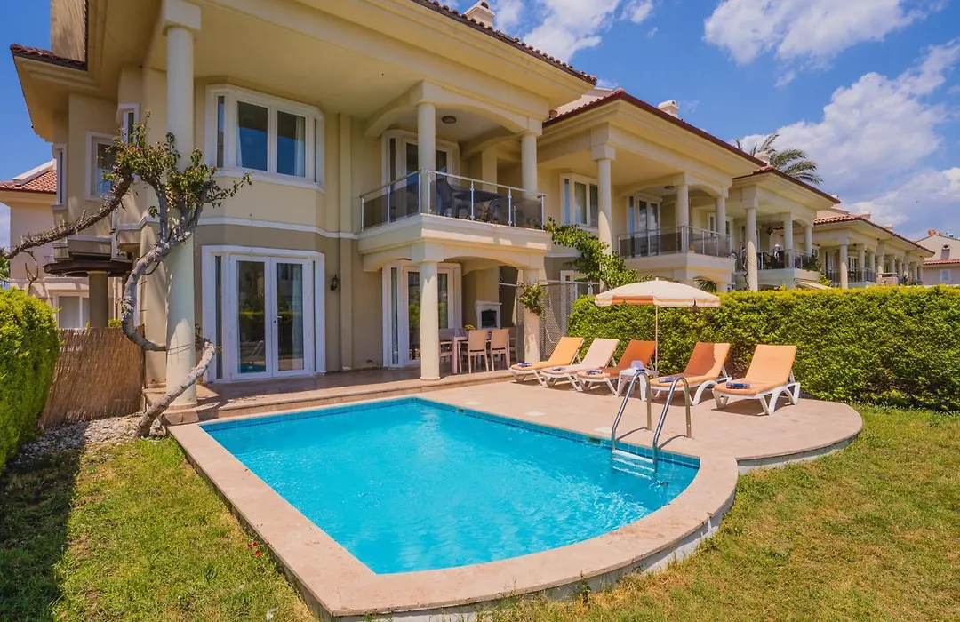 Sunset Beach Villas And Apartments-1