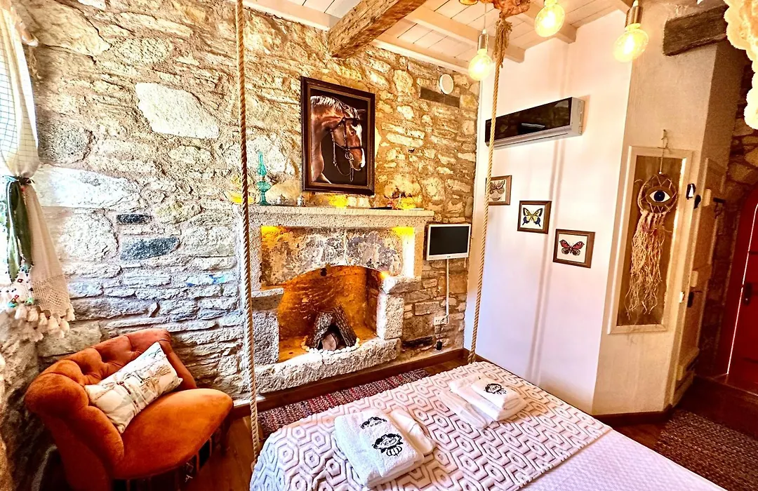 Marissa Boutique Cesme-1