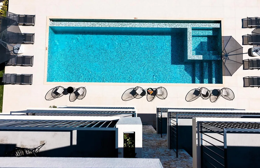 Carruba Boutique Hotel-1