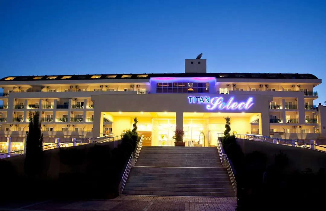 Titan Select Hotel Ultra All Inclusive-1