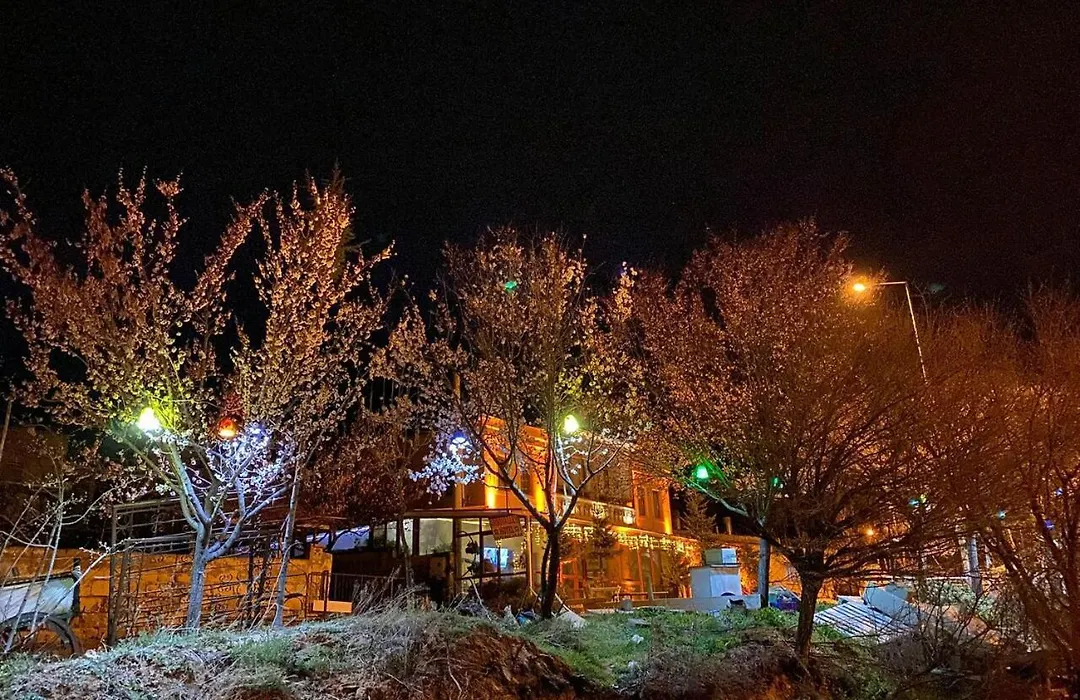 Arnovalley Hotel-1
