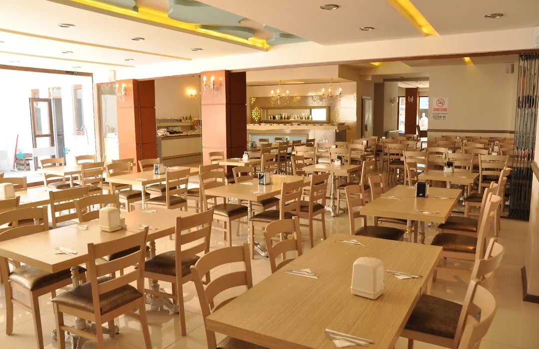 Grand Anzac Hotel-1