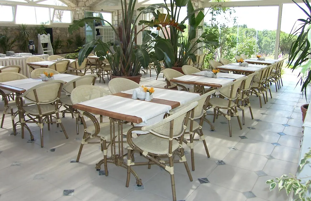Dolina Hotel-1