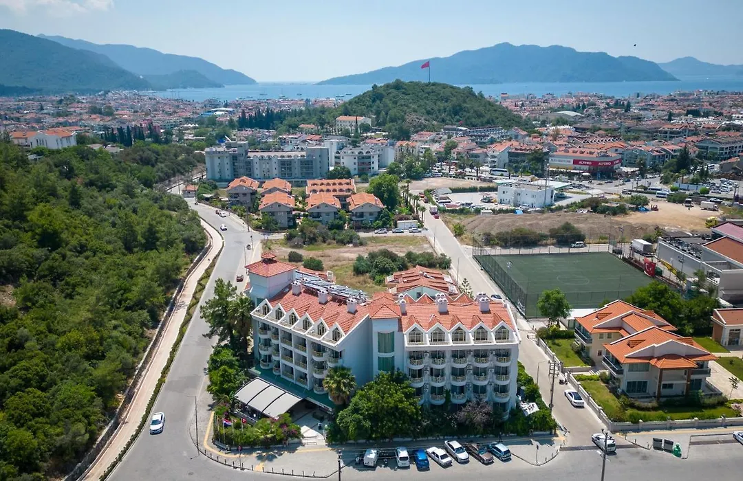 Grand Hotel Faros-1