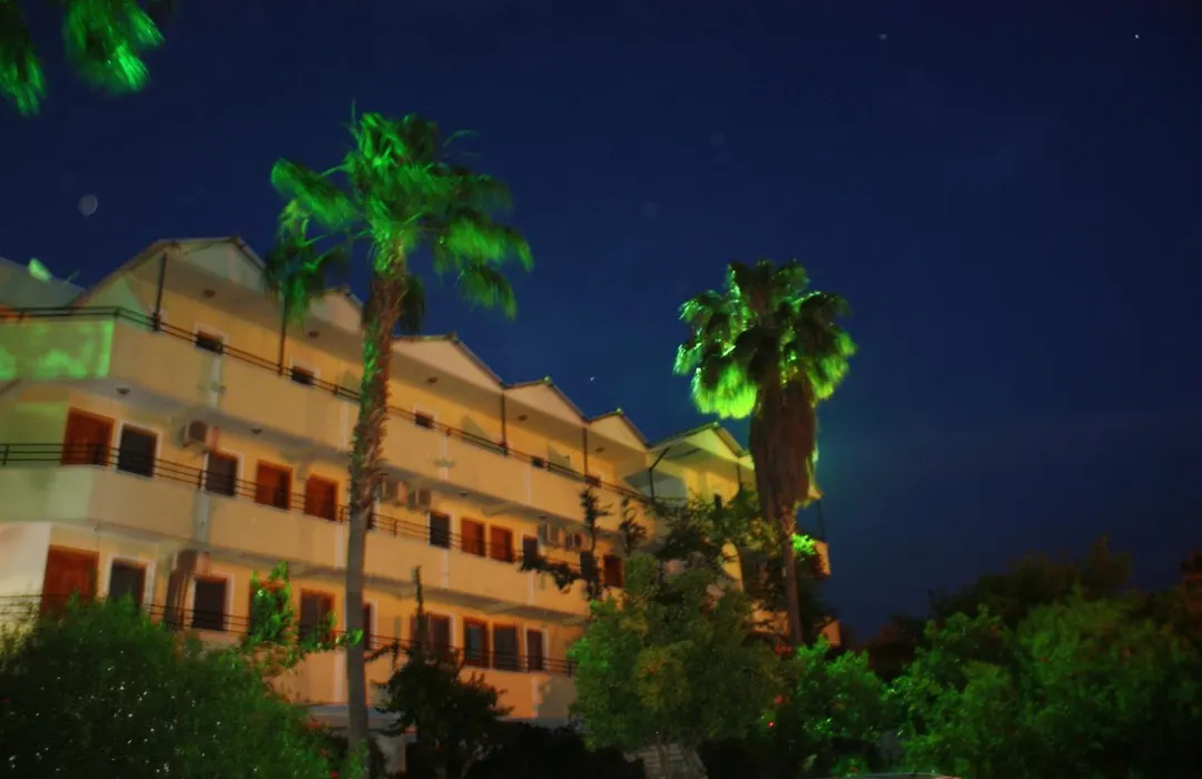 Pataros Hotel-1