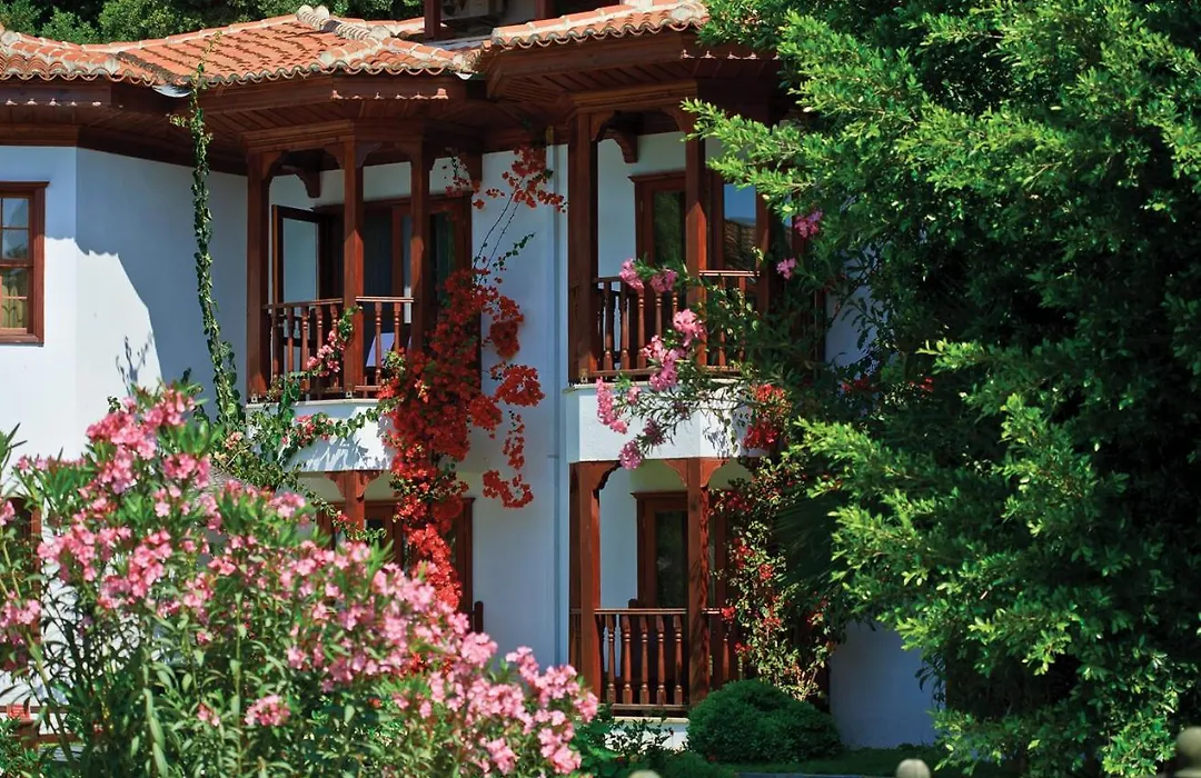 Yucelen Hotel-1