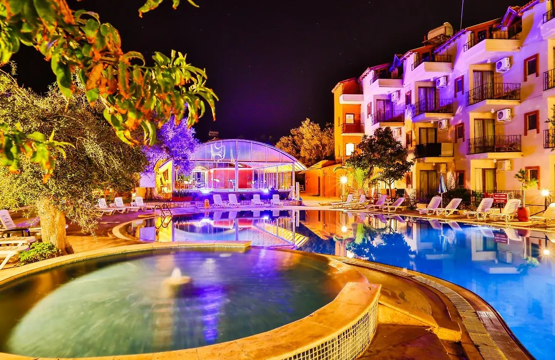 Club Hotel Gultur-1