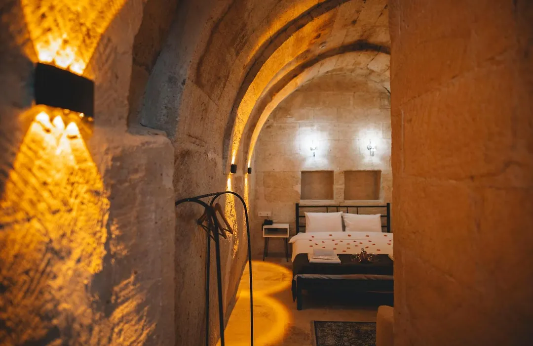 Daphne Cave Hotel-1