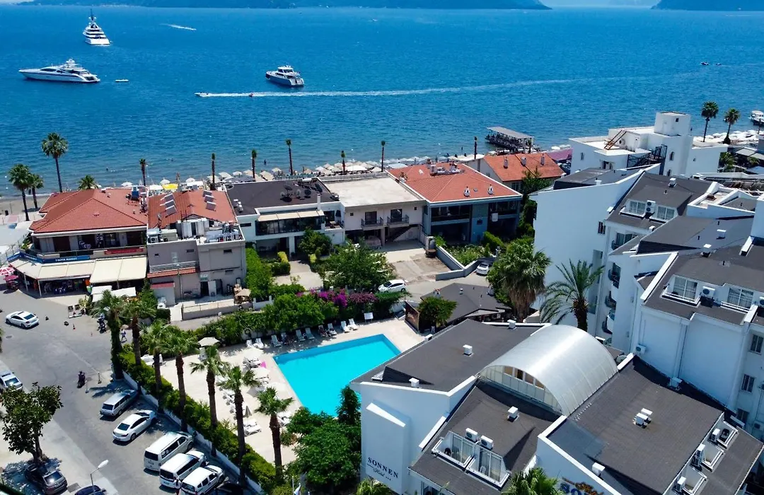 Sonnen Hotel-1
