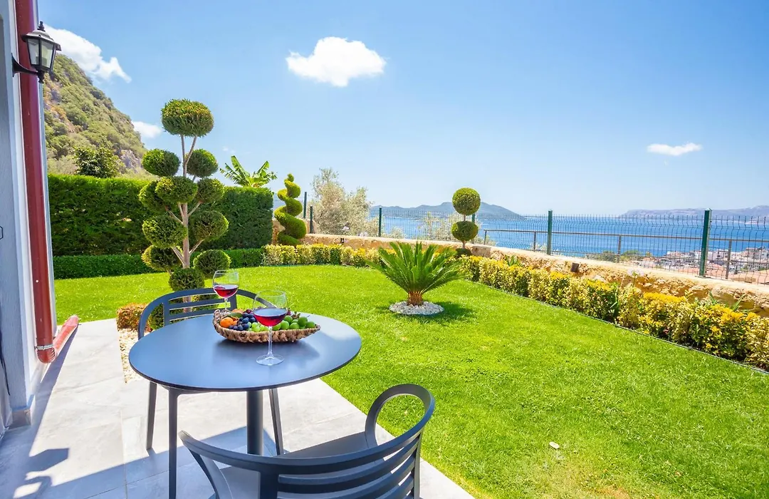 Lobelya Suites-1