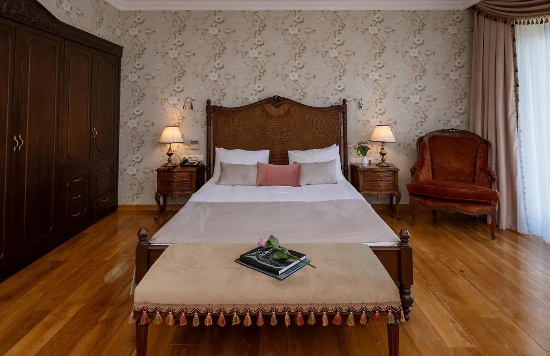 Villa Augusto Boutique Hotel & Spa-1