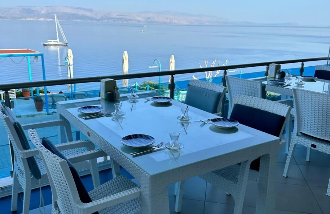 Fener Hotel Cafe & Kahvalti-1