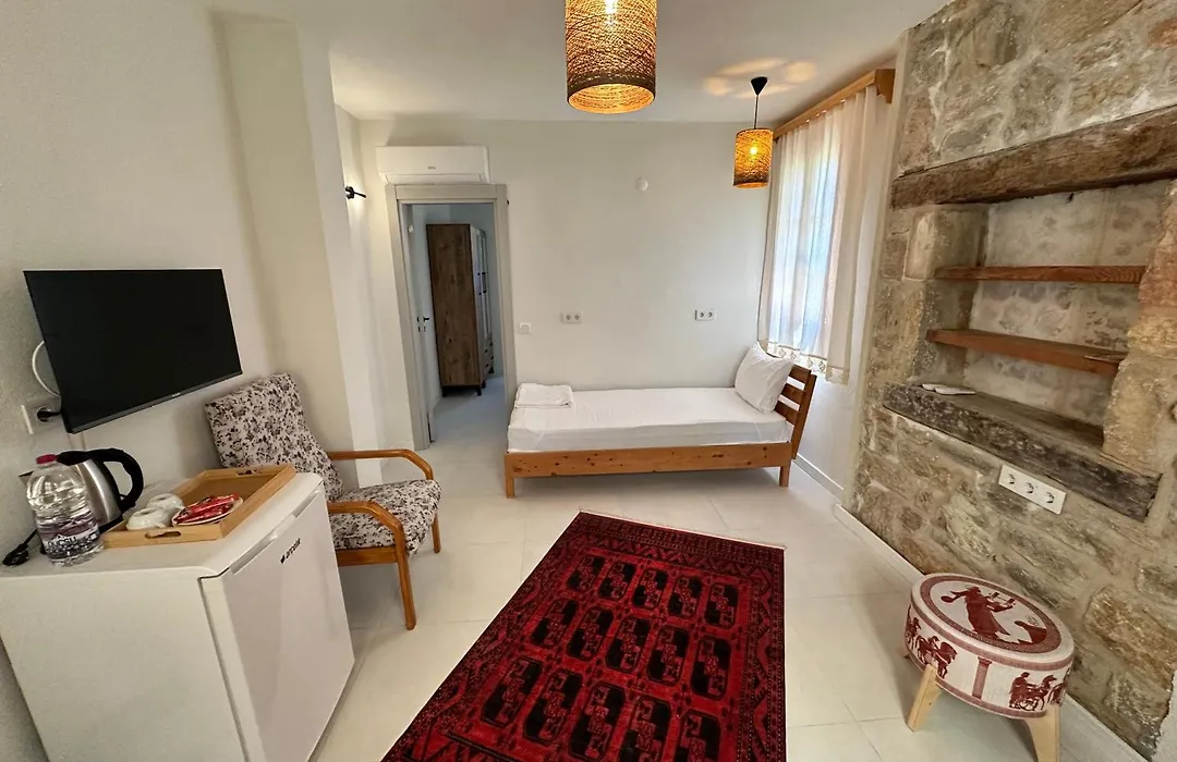 Eski Datca Otel-1